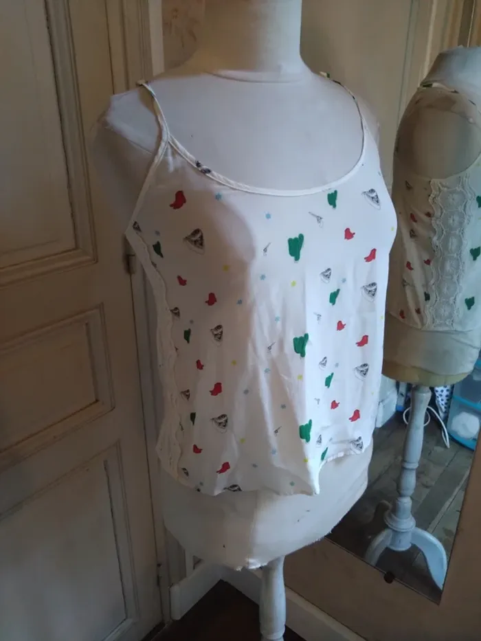 Débardeur / Caraco Bel Air T1 36 100% soie dentellesbohème - photo numéro 3