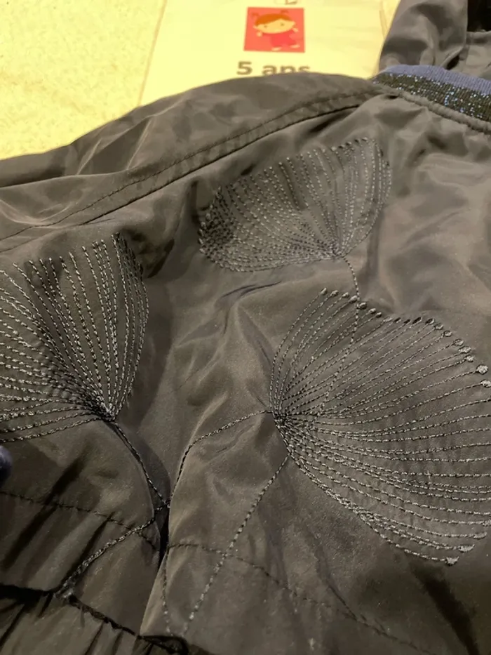Veste catimini 5 ans - photo numéro 3