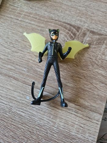 Figurine miraculous