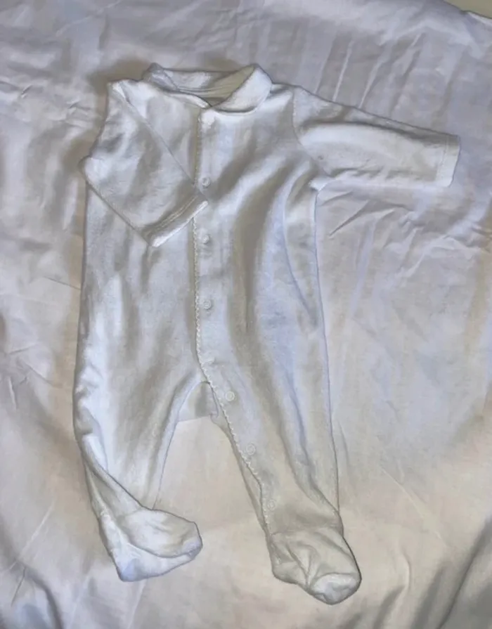 Lot 2 pyjamas 3 mois - photo numéro 3