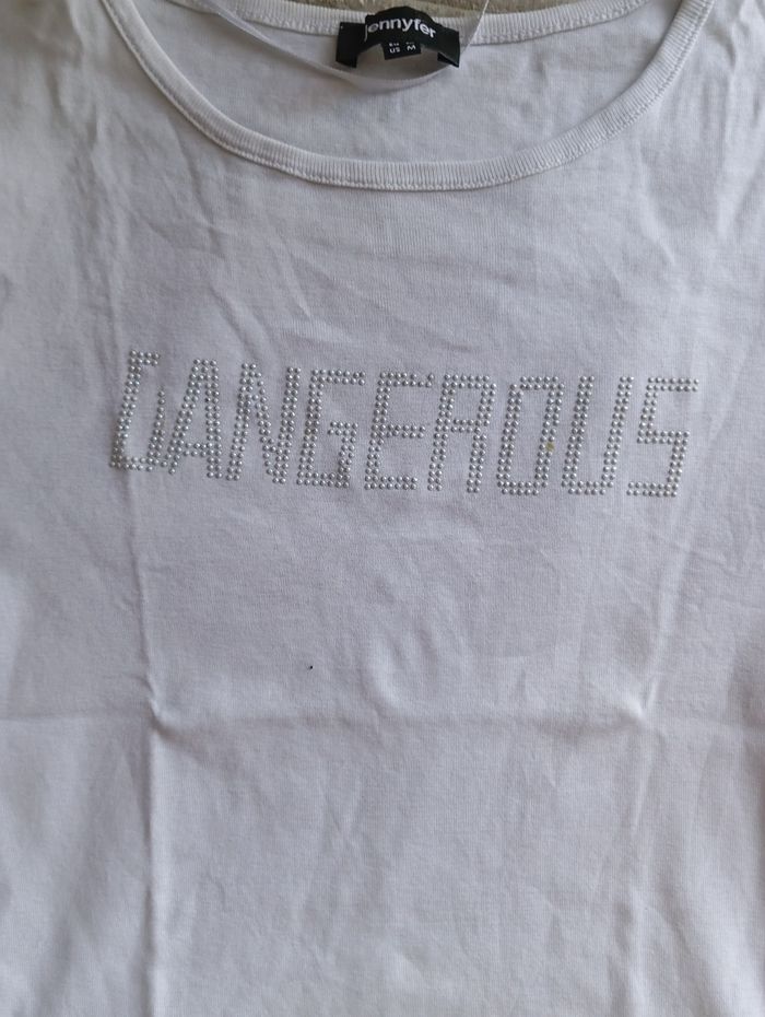 Tee shirt dangerous - photo numéro 2