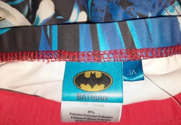 Slip de bain Batman taille 3 ans - photo numéro 2