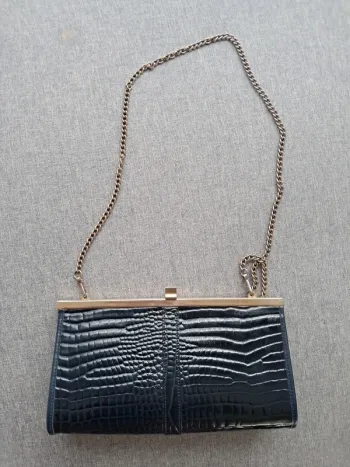Pochette de soirée vintage croco embossé (années 70-80)