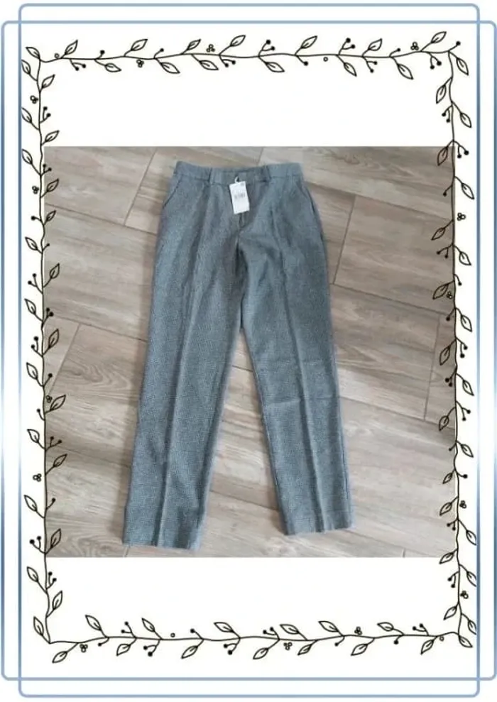 Mango, Pantalon de costume slim fit laine, neuf, taille 38  39x102cm valeur 40€