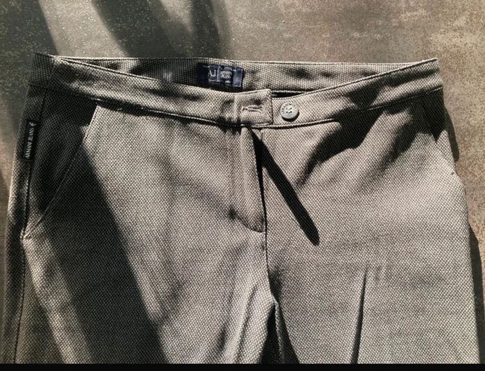 Pantalon droit Armani Jeans taille 38