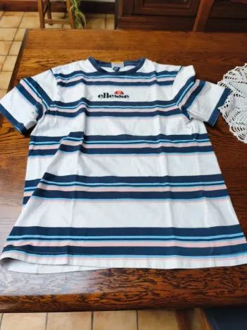 T shirt ellesse