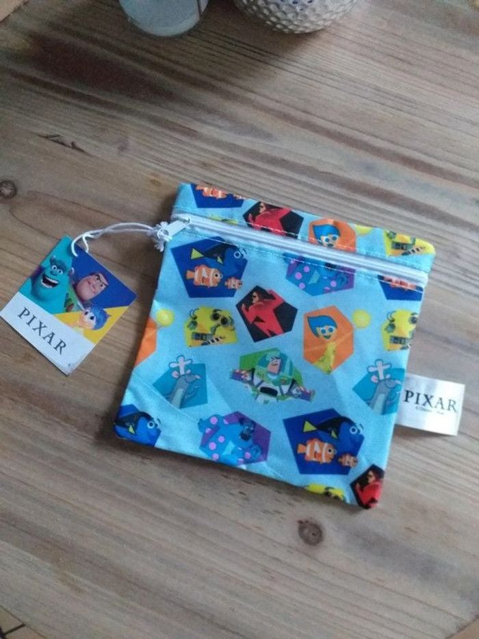 Pochette à goûter / à cartes multicolore Pixar - Disney Flunch