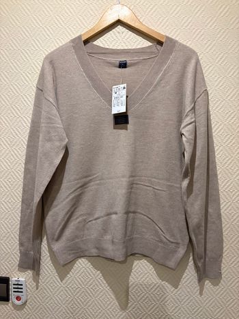 Pull femme Kiabi en maille fine col V Beige Taille M Neuf