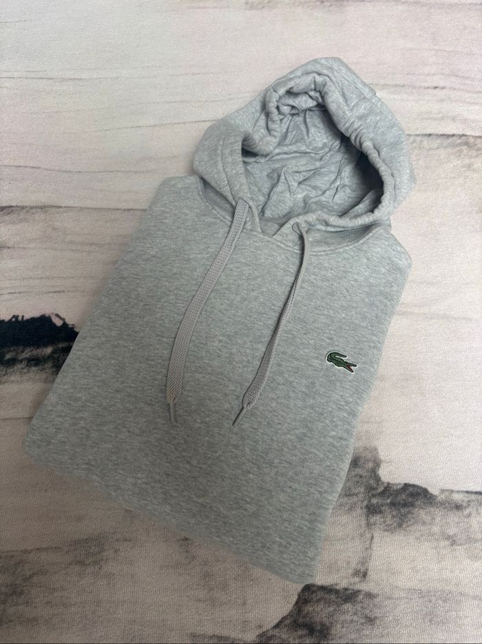 Sweat à capuche Lacoste gris taille S