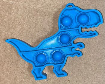 Jeu dinosaure bon état