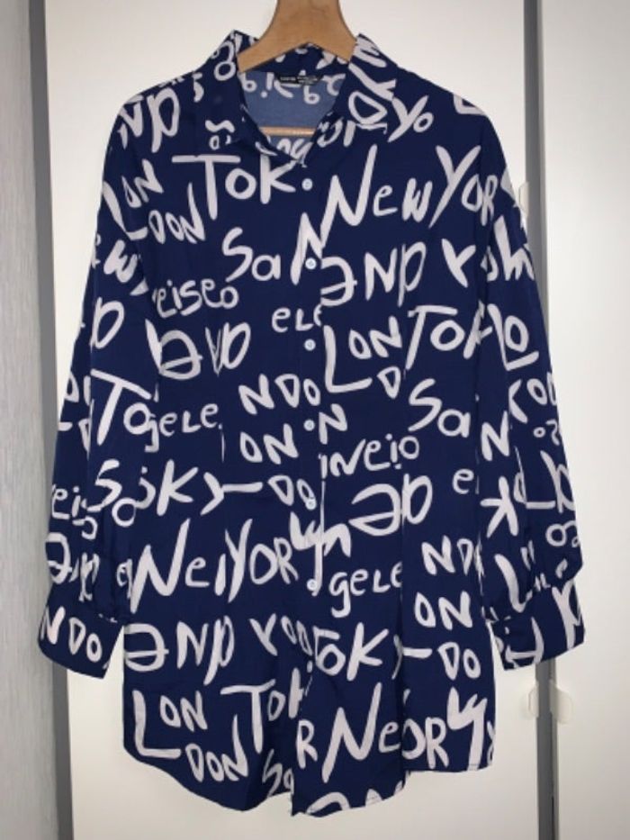 Chemise longue cintrée neuve