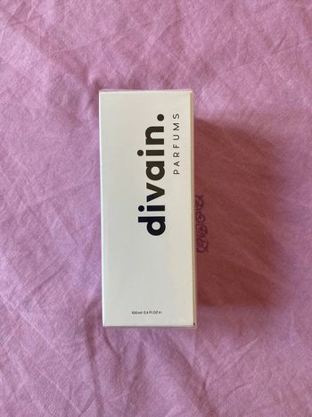 Parfum Divain neuf