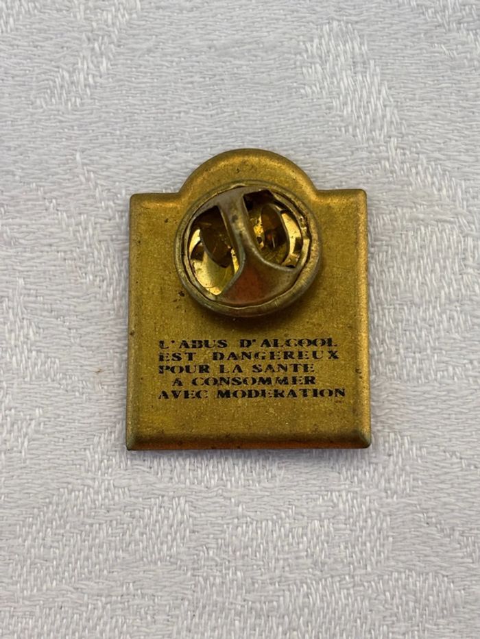 Pin’s J&B – Vintage - photo numéro 2