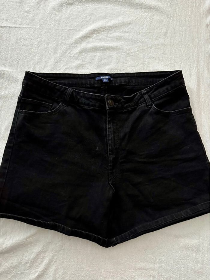 Short noir taille haute Taille 44 Kiabi