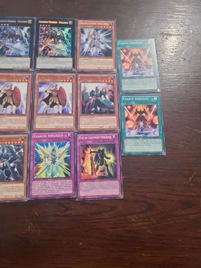 Lot de 12 cartes yu-gi-oh - photo numéro 2