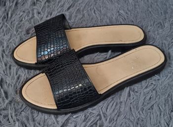 Sandales noir pointure 40