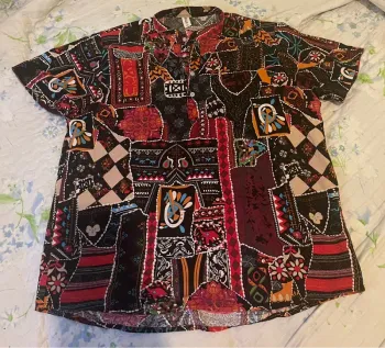 Chemise col rond à motif