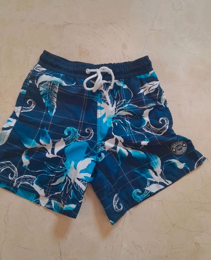 Short maillot de plage taille 6 ans 🌹