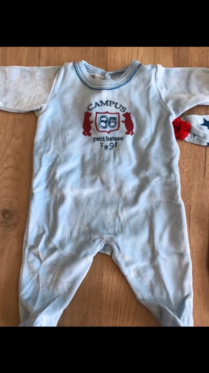 Pyjama et bodie petit bateau taille 1 mois - photo numéro 2