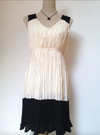 très jolie robe ZARA