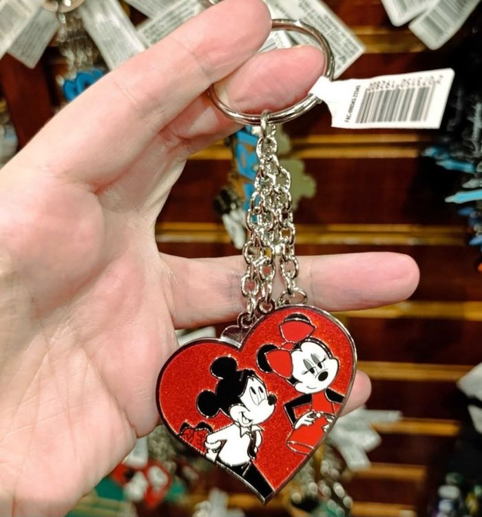 Porte monnaie et porte clef disneyland paris
