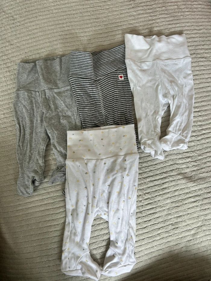 Lot de 3 pantalon taille 1 mois