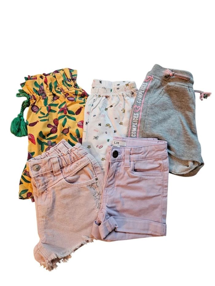 Lot de 4 short + 1 offert / 6 ans - photo numéro 2
