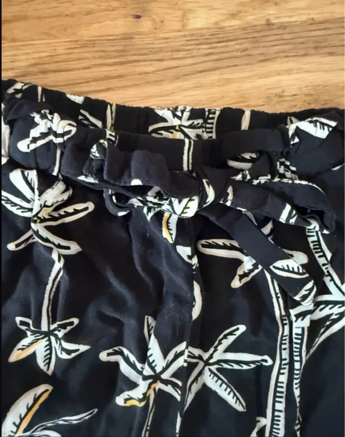Short noir à motifs Gemo fille 10 ans - photo numéro 4