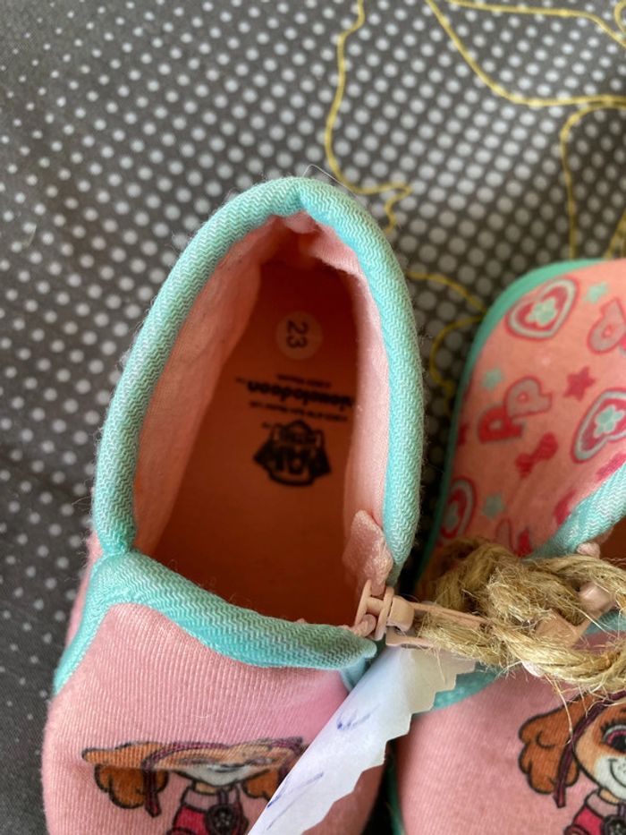 Chaussure - photo numéro 2