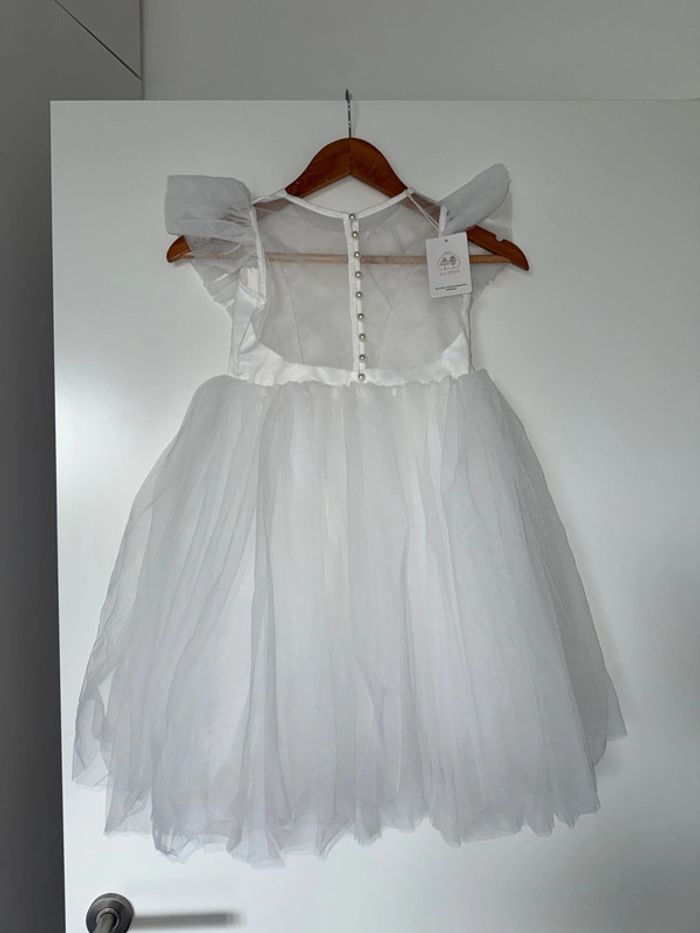 Jolie robe - photo numéro 2