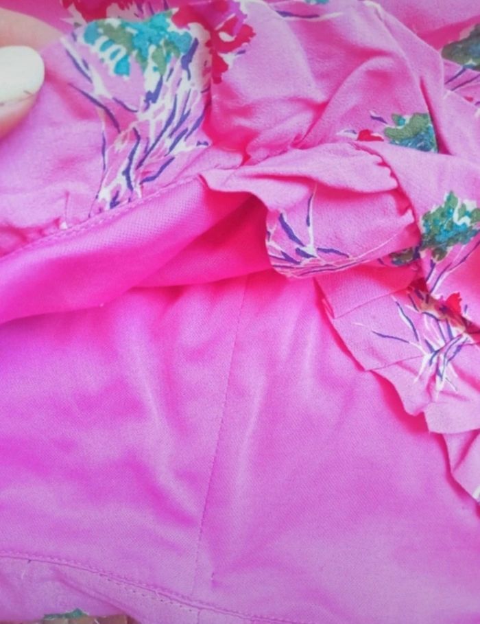 Jupe rose drapee - photo numéro 4