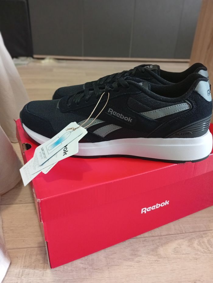 Reebok neuves - photo numéro 2