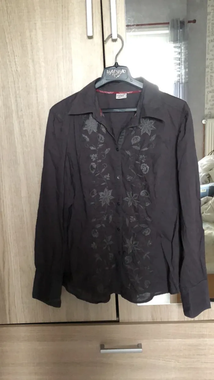 Chemise