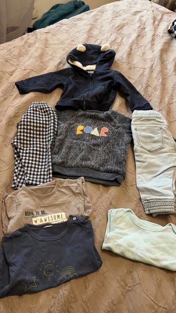 Lot de 7 vêtements Tex en 9 mois