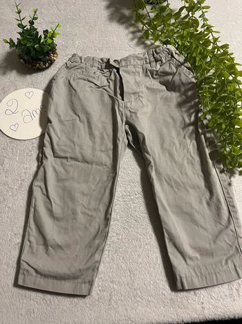 Très beau pantalon style chino garçon
