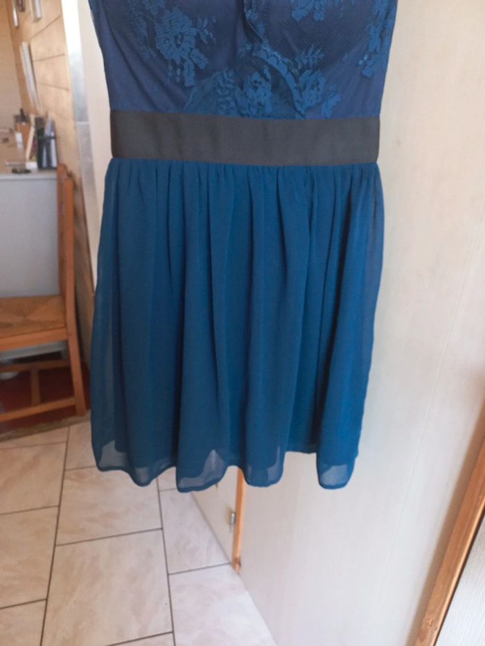 robe de cérémonie - photo numéro 3