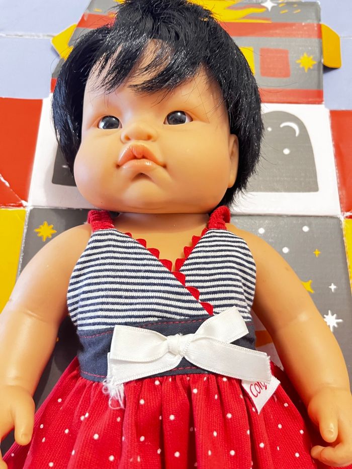 Poupée corolle asiatique - photo numéro 4