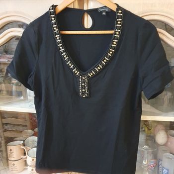Tee shirt noir Col en V  Avec perles taille L Pause Cafe 