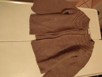 Pull   gilet 18-24 mois  Zara