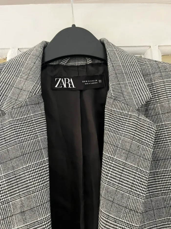 Blazer chic cintré prince de galles Zara - photo numéro 3