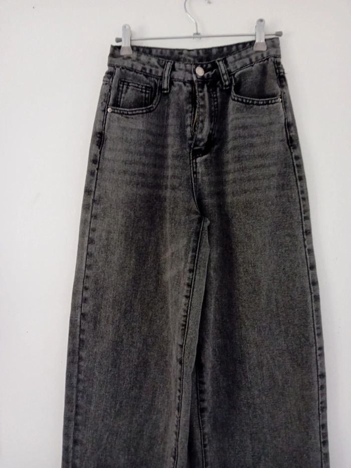 Jeans taille 32 taille haute jambe large - photo numéro 4
