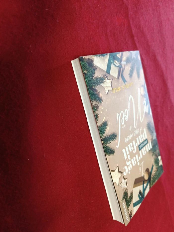 Le mariage presque parfait d'une accro à Noël " New Romance " Hugo Poche " Romance de Noël - photo numéro 5