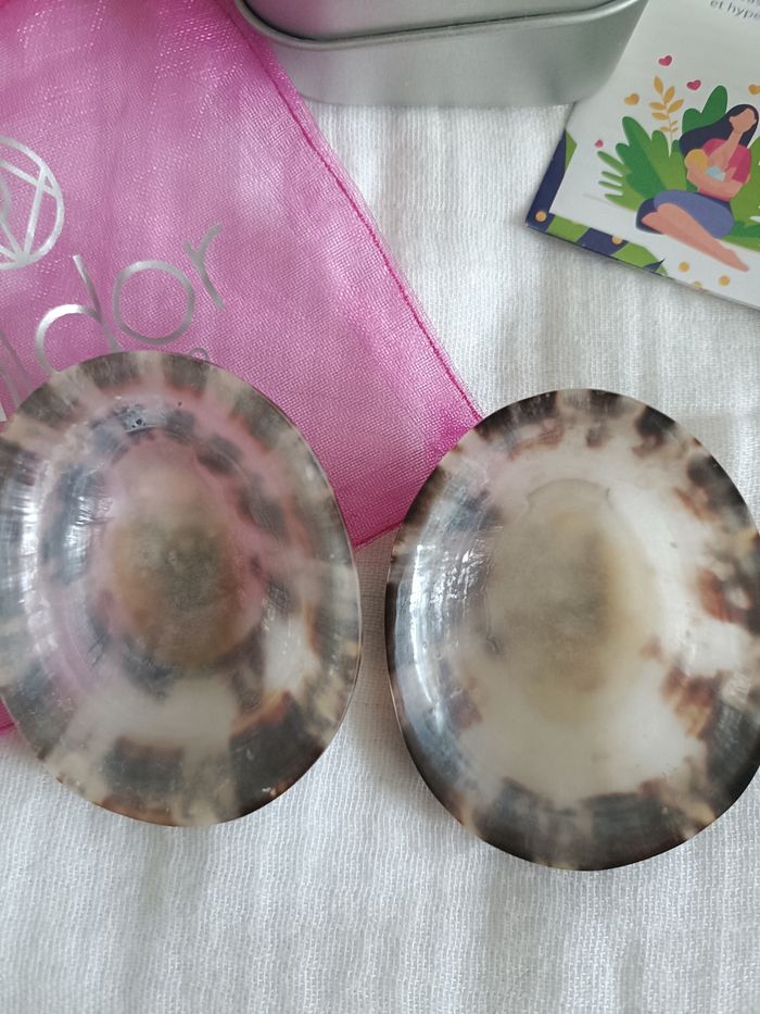 Coquillages d'allaitement et bouts de sein en silicone - photo numéro 3