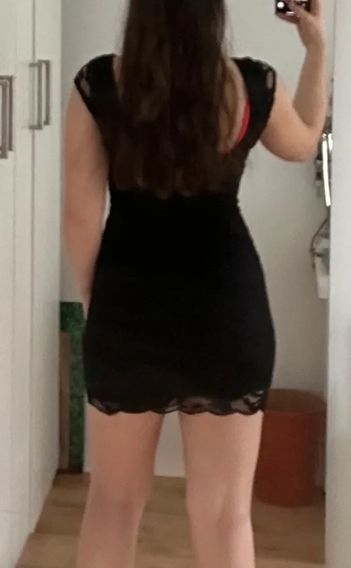 Robe de soirée moulante - photo numéro 2
