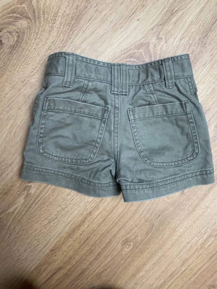 Short kaki 2 ans - photo numéro 2