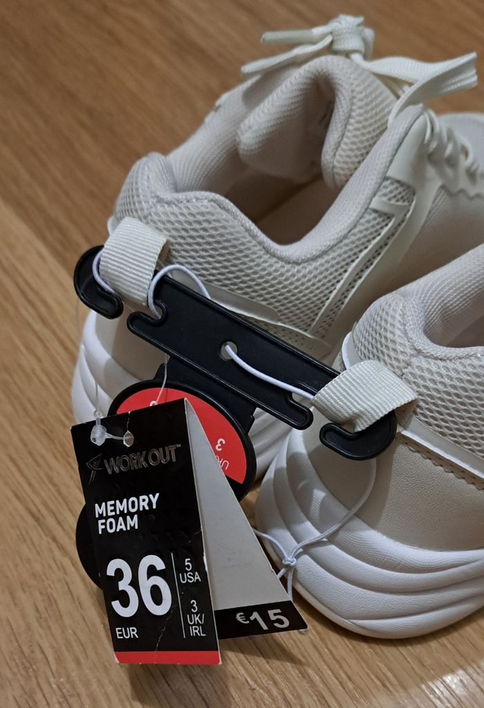 Basket  work out taille 36 neuf - photo numéro 8