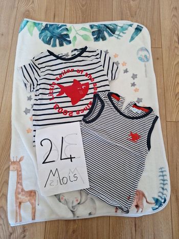 Lot de 2 hauts marins