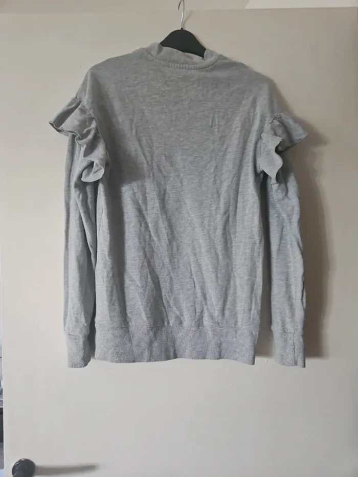 Pull gris - photo numéro 8