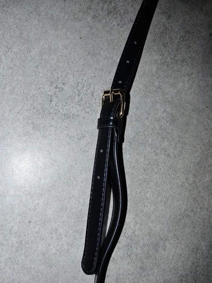 Sac noir et doré New Look - photo numéro 4