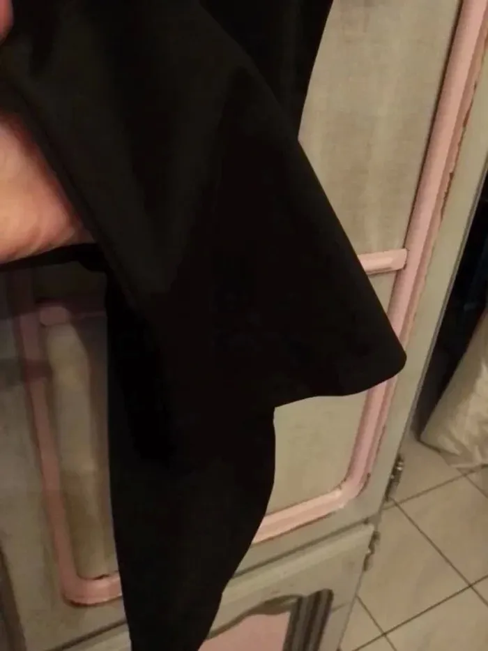 Robe noir - photo numéro 5